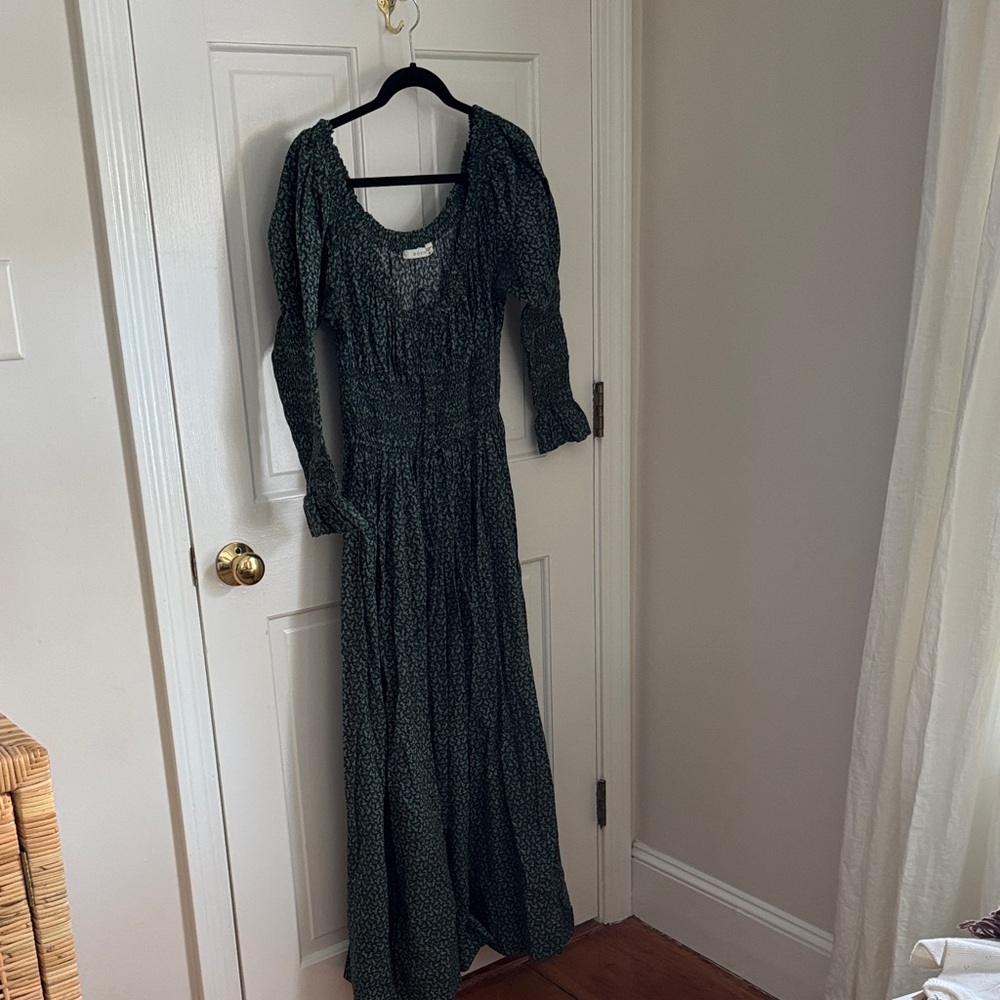 Doen Kaira Forest Green Long Sleeve Dress